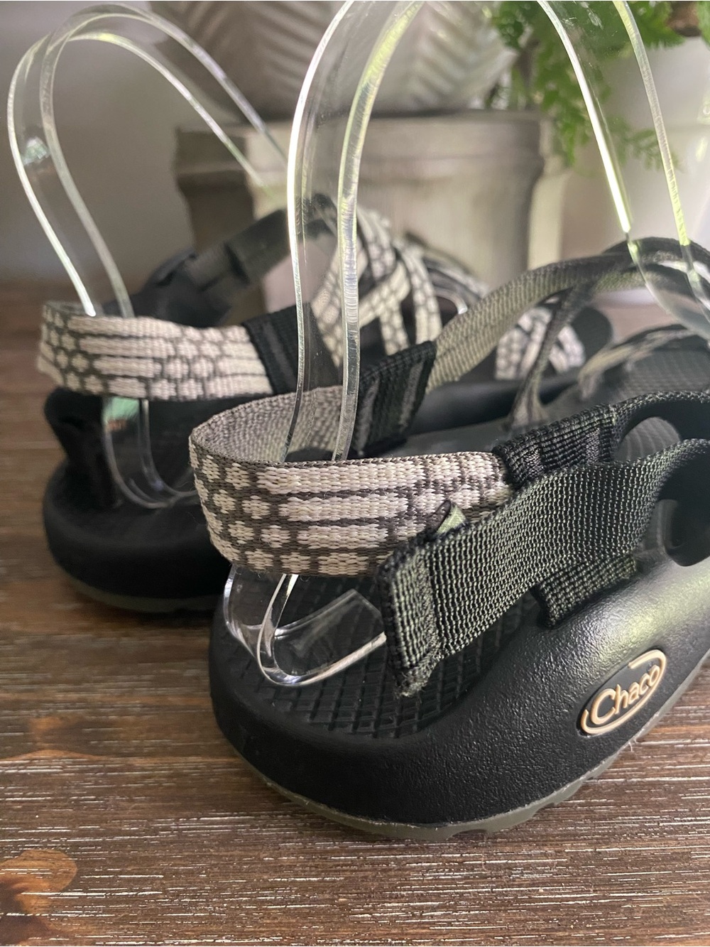 Chaco | Strappy ZX/2 Outdoor Hiking Kayaking Walking Sandals Shoes 7 Black Cream - Picture 7 of 10